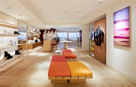 Louis Vuitton Torino store, Italy